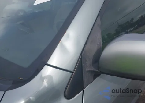 2007 Toyota Rav4 Limited from USA, damaged, VIN JTMBD31V575088629